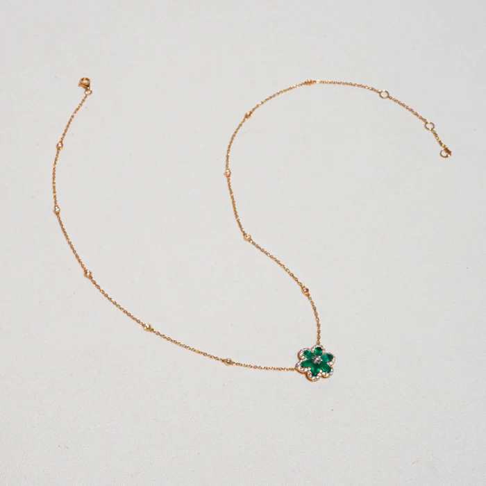 18K Emerald Flower with center Diamond